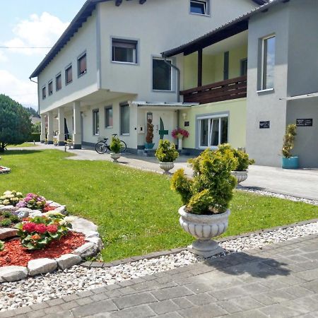Alpenblick - Modernes Apartment In Ruhelage Villach Exterior foto
